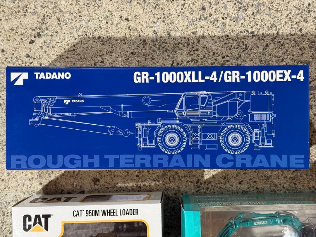 TADANO KOBELCO CAT ミニチュア