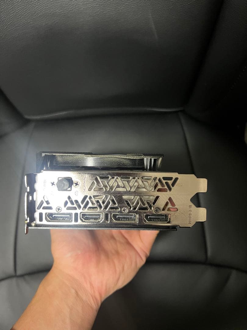 iGAME GeForce RTX2060superグラフィックボード