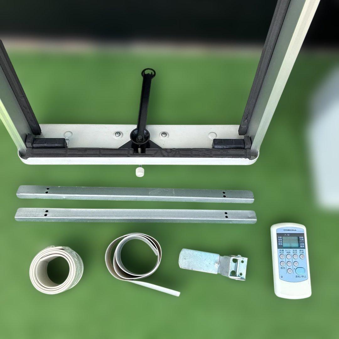 窓用エアコン コロナ 冷暖房除湿兼用 CWH-A1823R 美品　2023年製