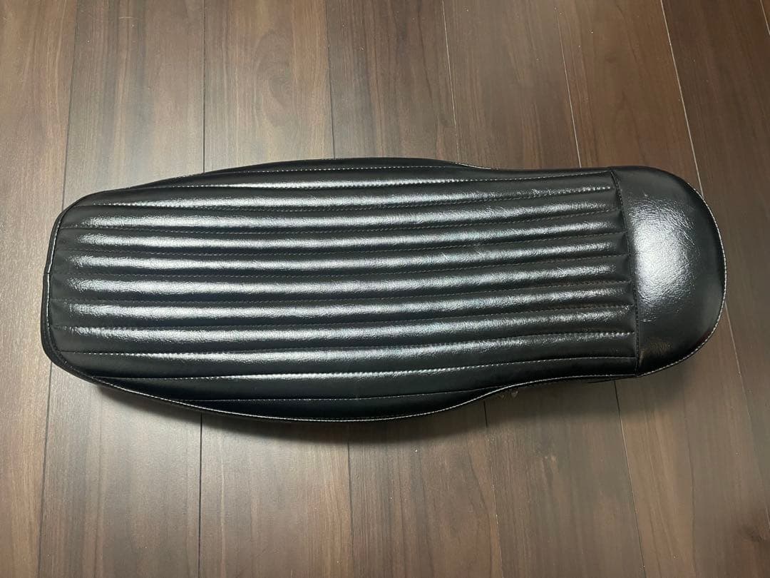 motor rock sr400 TTシート　ベーツタイプ