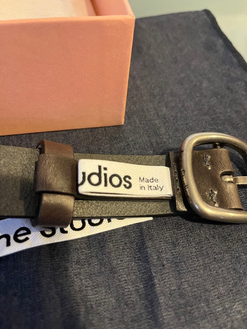 Acne Studios ブラウンレザーベルト