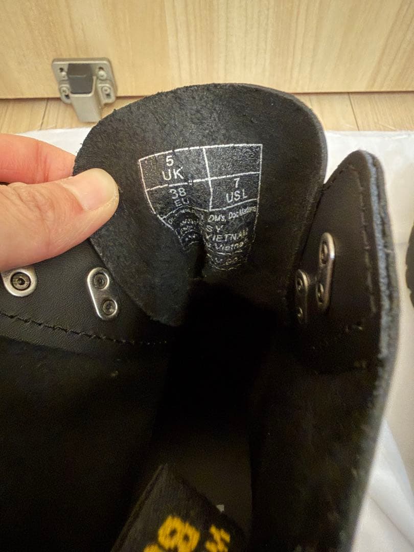 Dr. Martens/ドクターマーチン JESY 6 タイ ブーツ