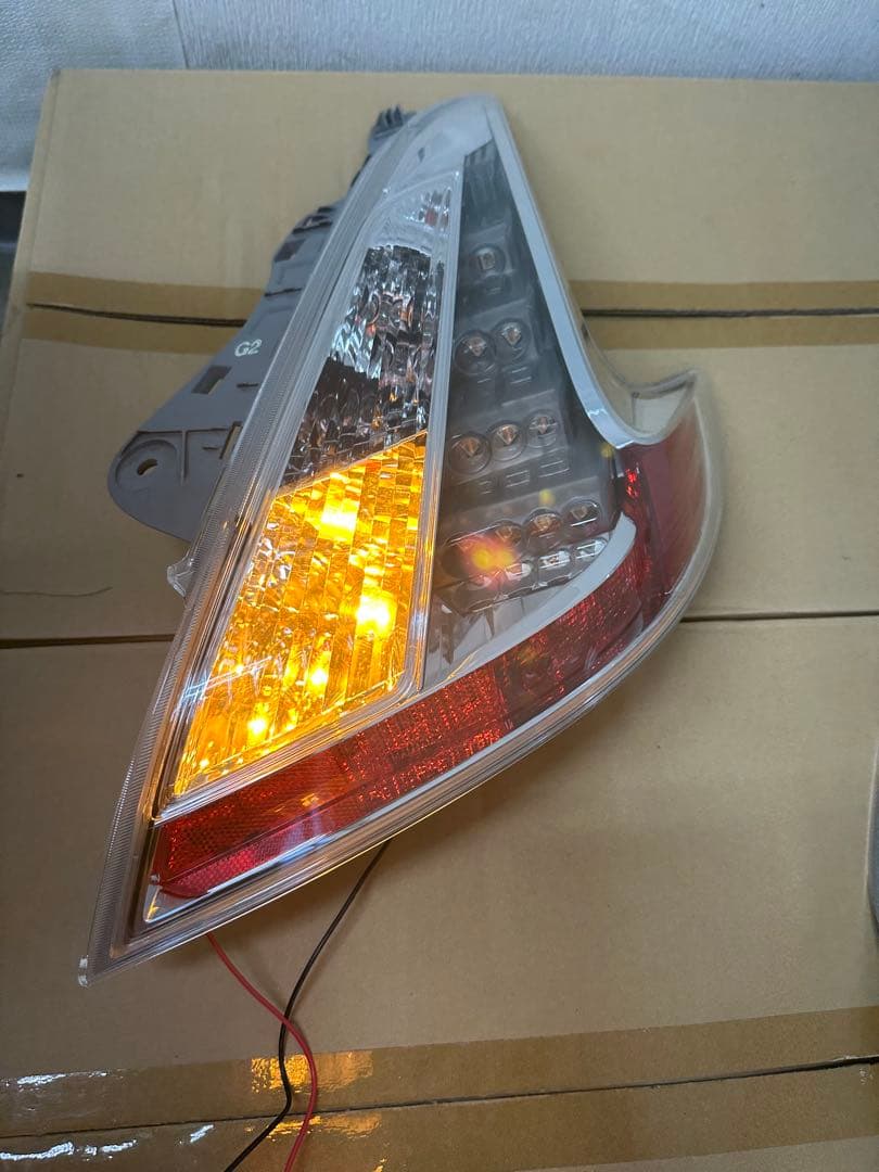 Z34 純正オプション　クリアテールレンズ　テールライト