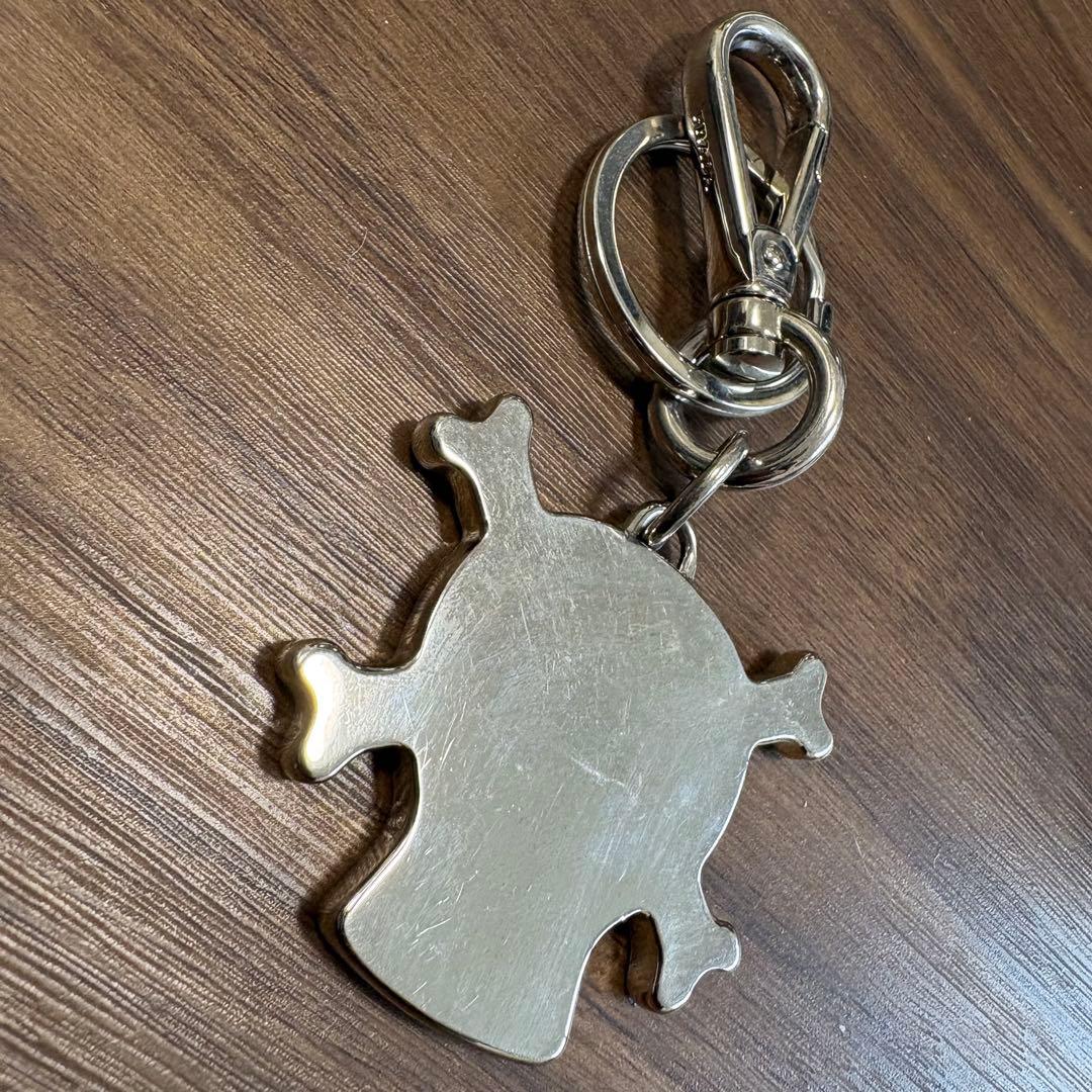 PRADA スカル・クロスボーン キーホルダー