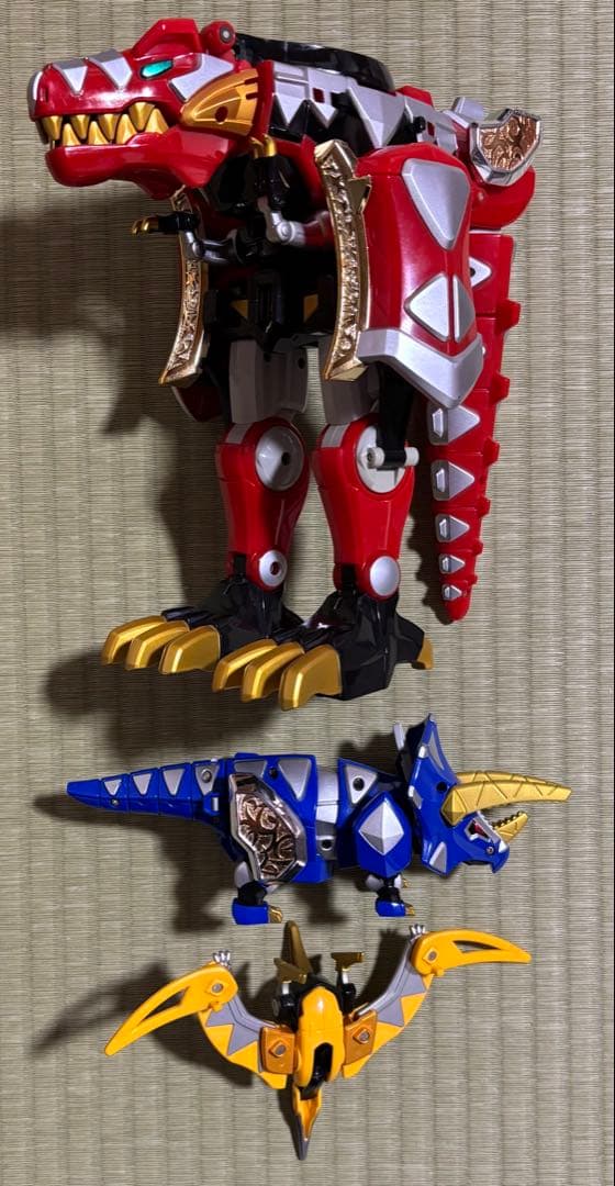 爆竜戦隊アバレンジャー　DX 爆竜合体アバレンオー 電動回転