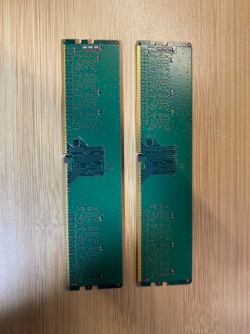 Crucial 32GB DDR4 3200 メモリー 2枚セット