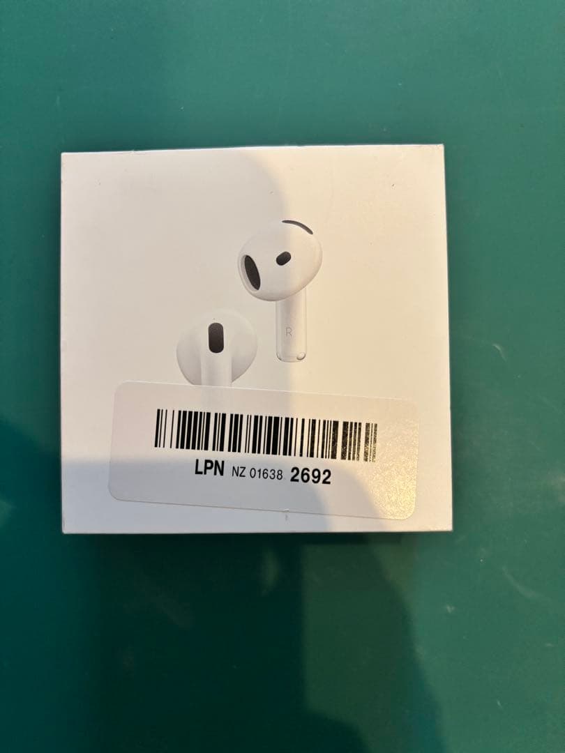 AirPods 4 (ANC) ホワイト