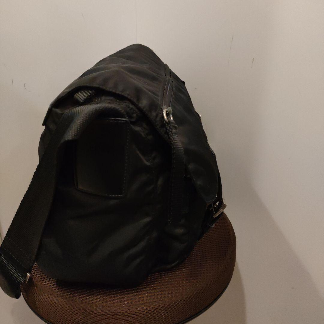 PRADA プラダ メッセンジャーバッグ ブラック 三角ロゴ
