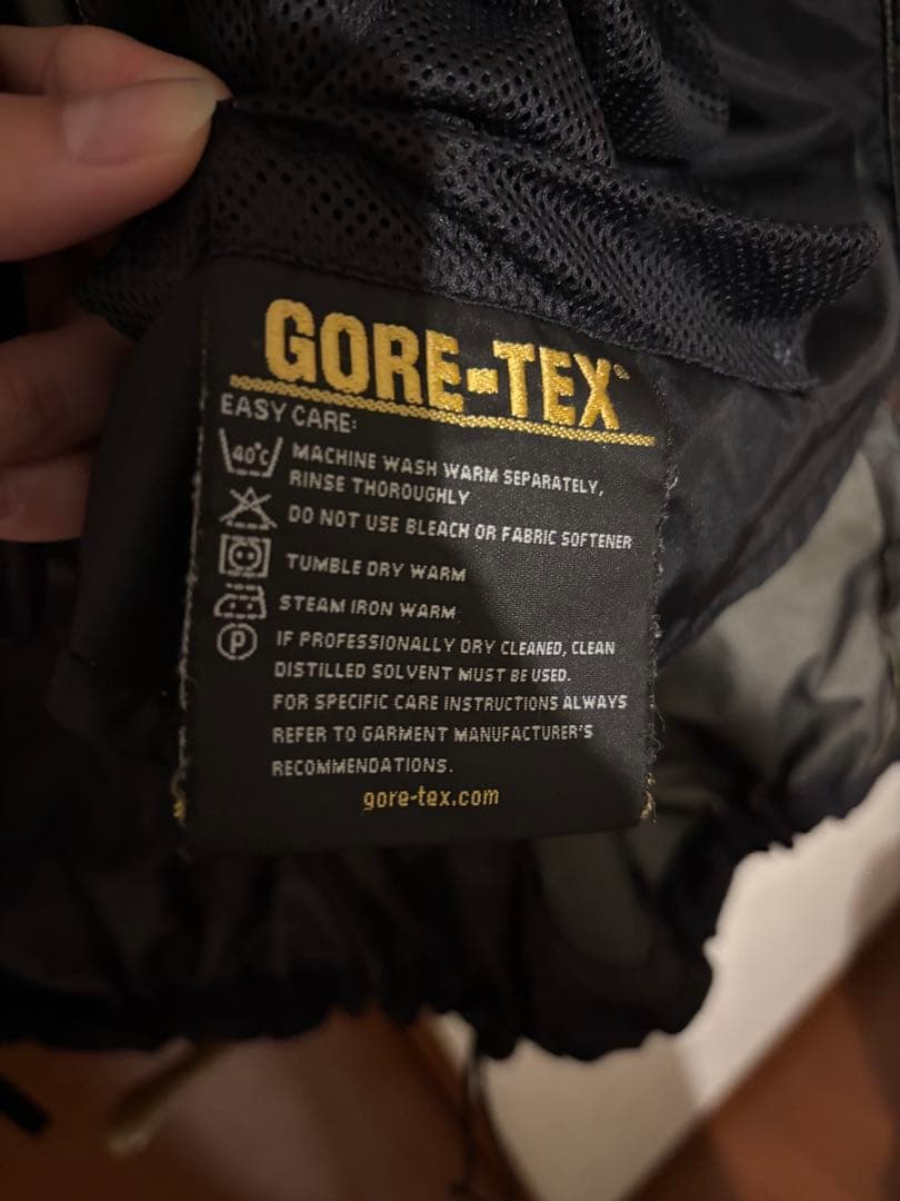 00s マウンテンハードウェア　GORE-TEX シェルジャケット