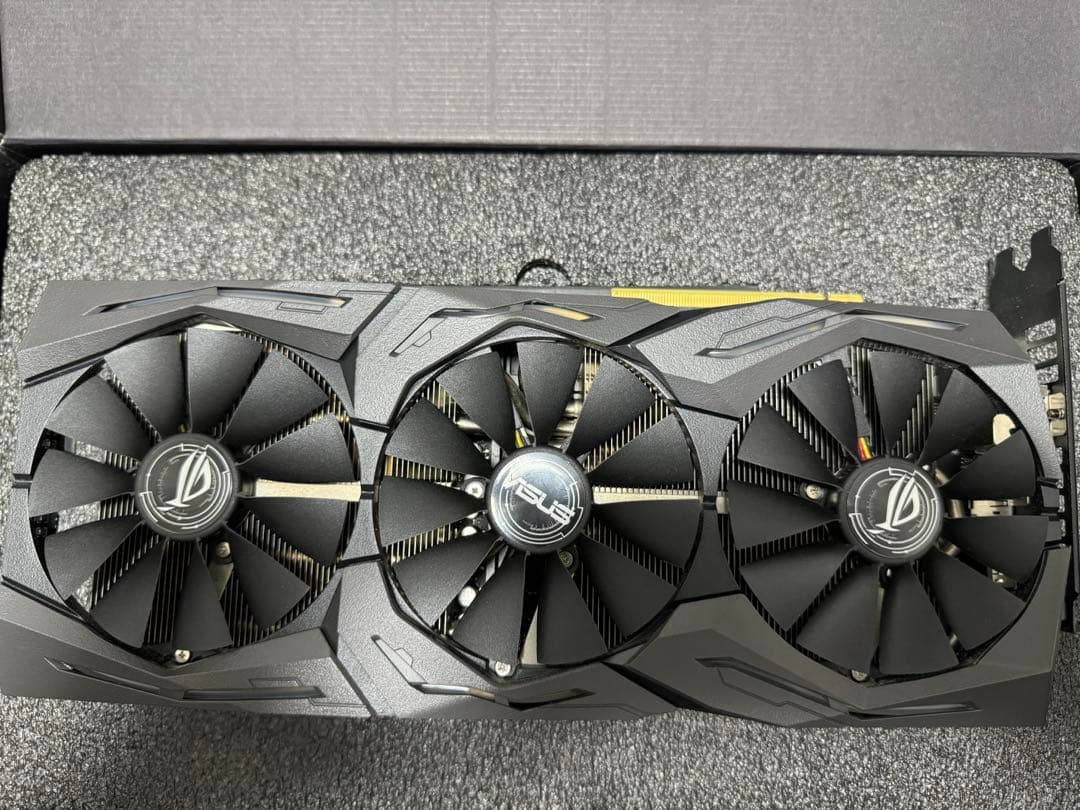 グラフィックボード・グラボ・ビデオカード ASUS ROG STRIX GeForce RTX 2060 Super