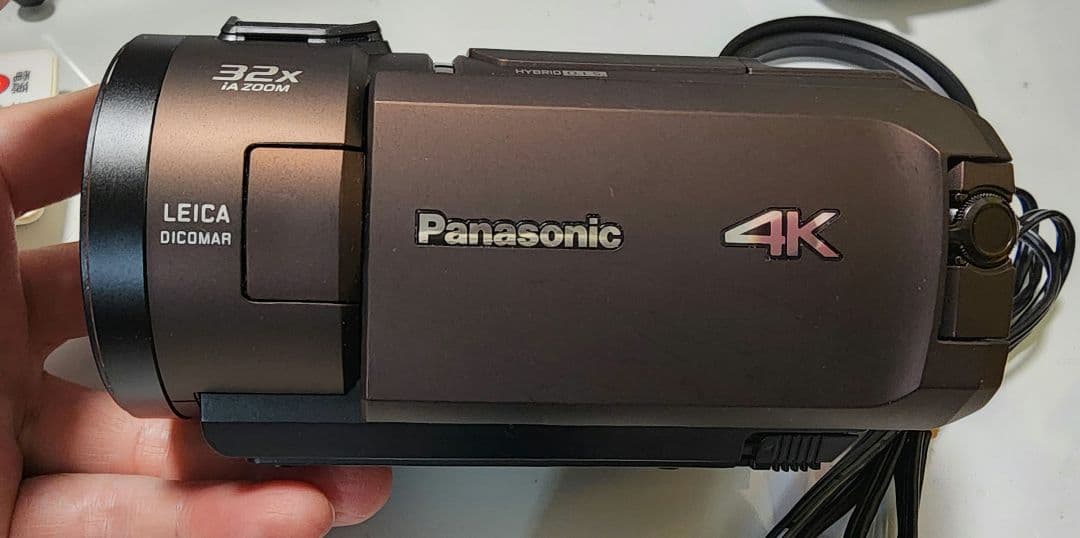 レアPanasonic4Kワイプ撮りLEICA25～600mm(美品)大バッテリ