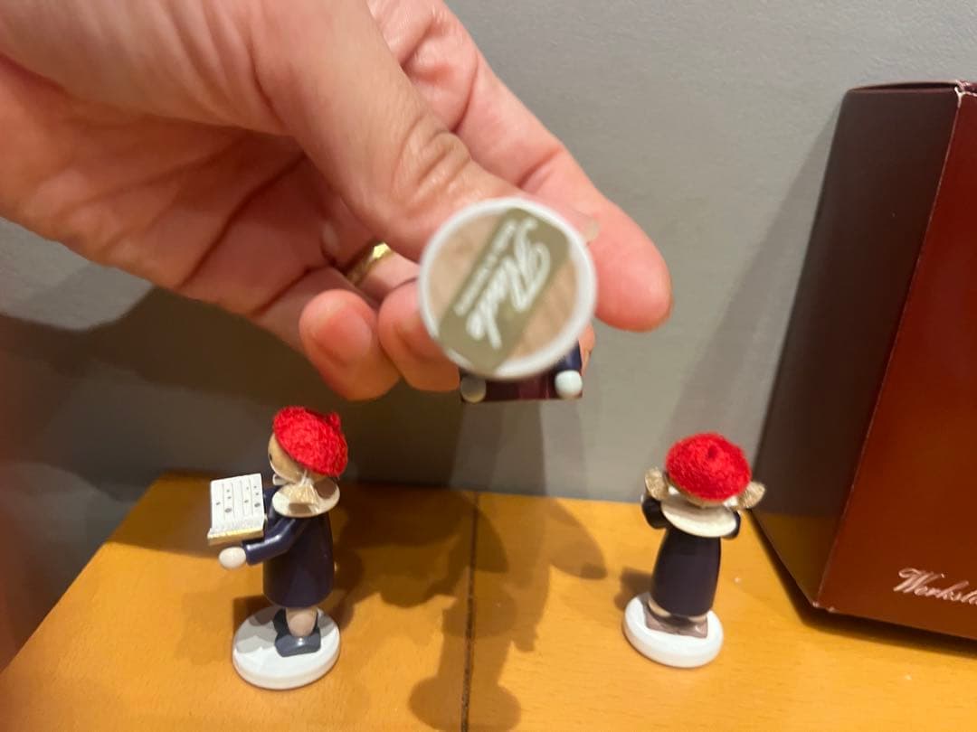 フラーデ工房　flade ドイツ　木製　聖歌隊　ザイフェン