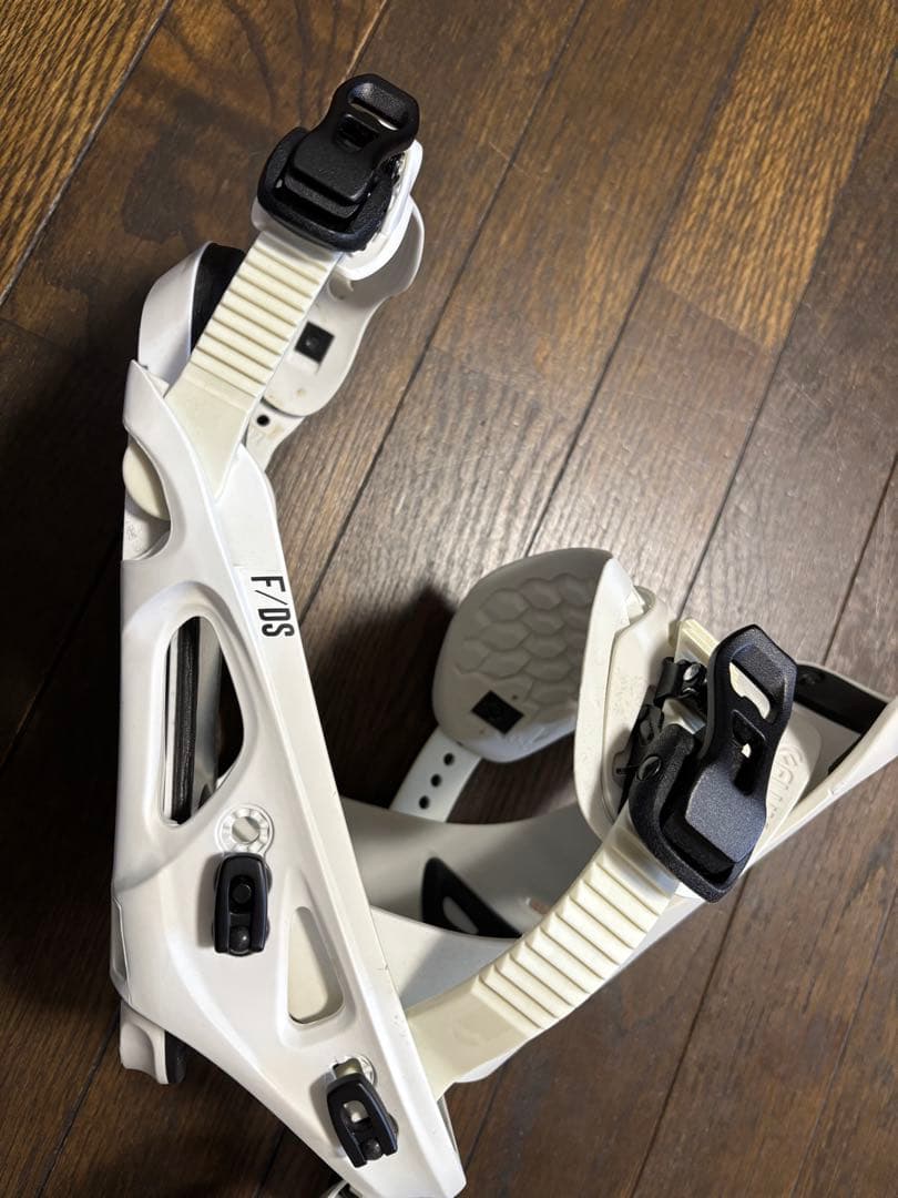 フラックス　FLUX DS 19-20 スノーボードビンディング 白