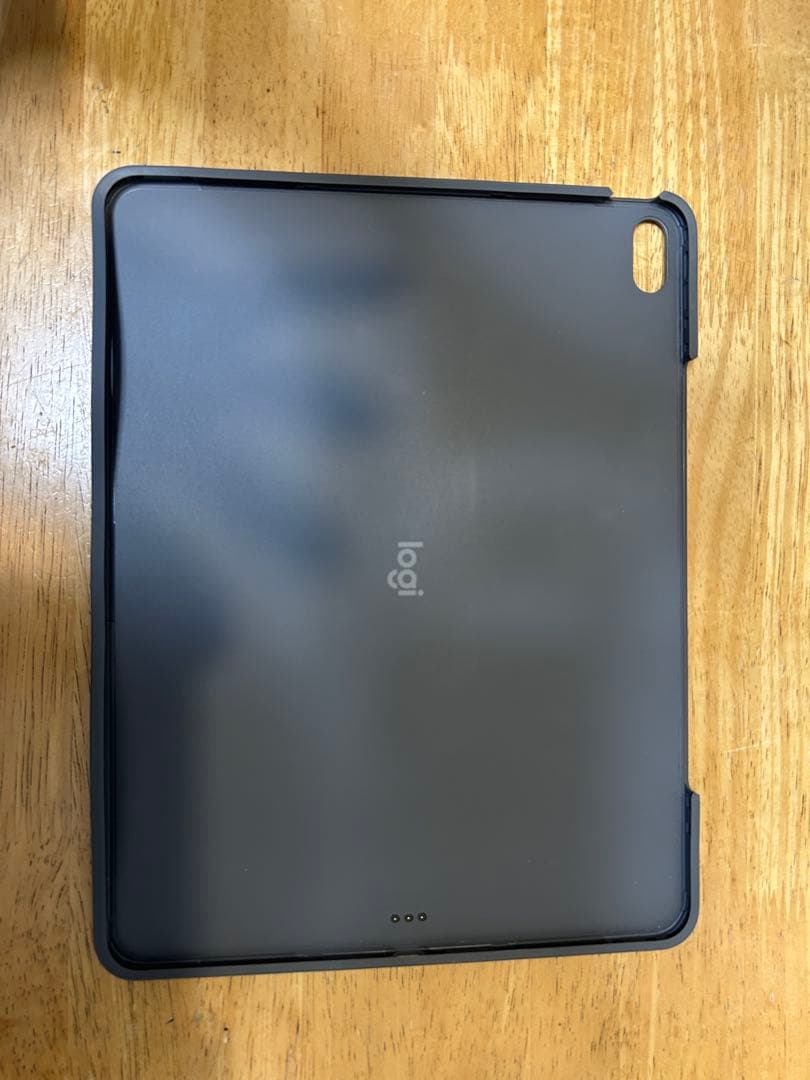 ラ*ャ様 Ipad air 13 インチ用Combo Touch