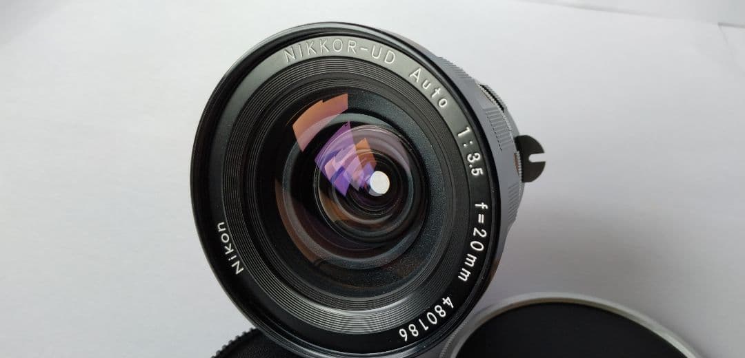 ニコン NIKKOR 20mm f/3.5 美品