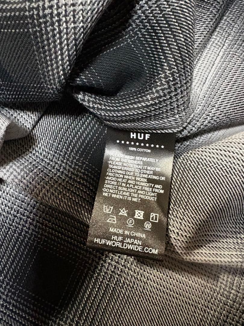 HUFジップシャツ