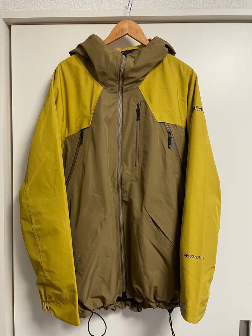 241 スノーボードウェア　ゴアテックス