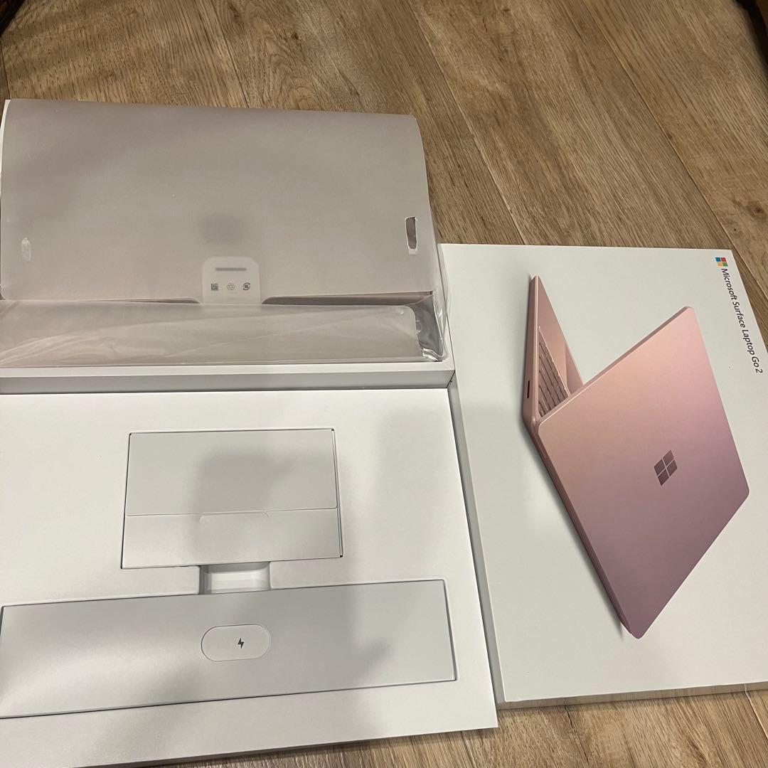 【美品】Microsoft Surface Laptop Go2 サンドストーン