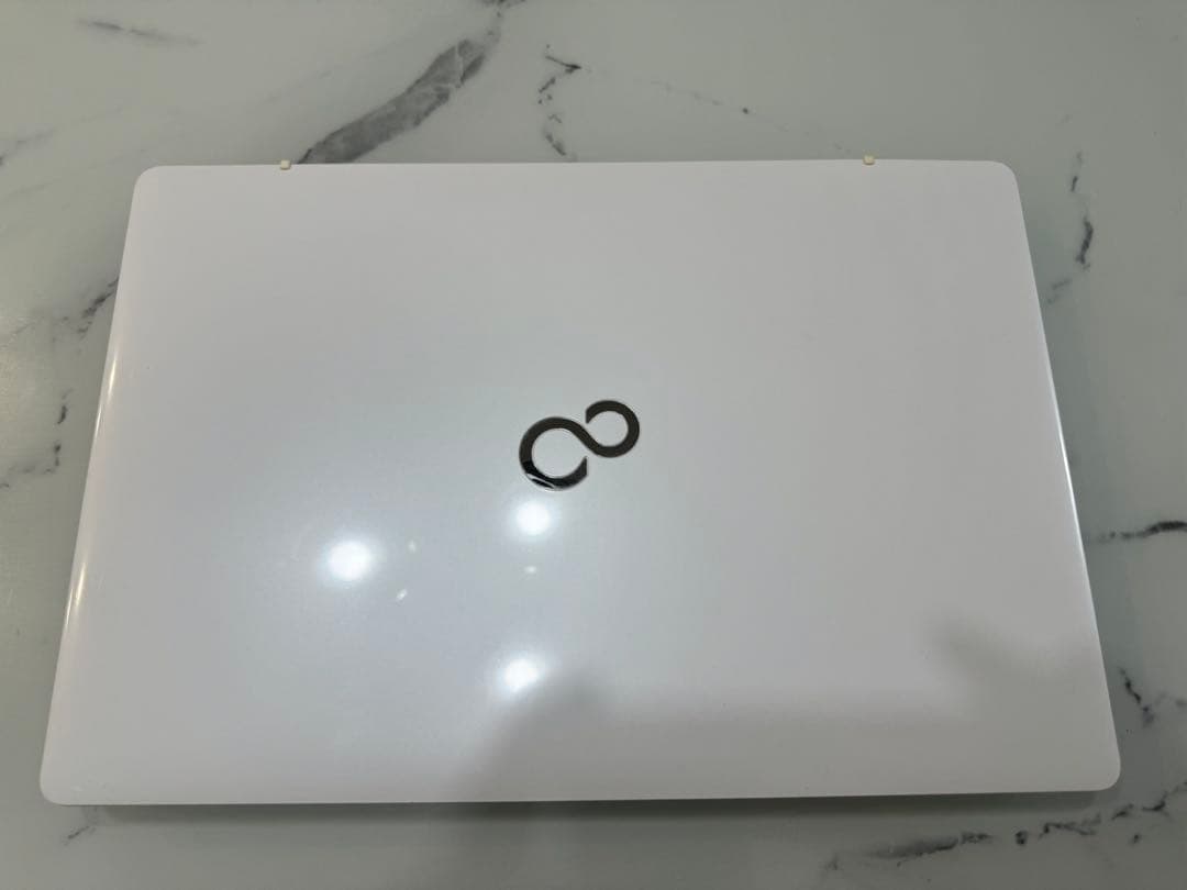 富士通ノートパソコンLIFEBOOK AH49/B2