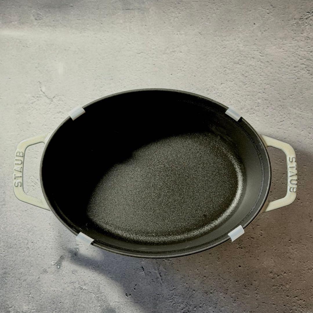 ストウブ　ピコ・ココット 23 cm, オーバル, カンパーニュ, 鋳鉄