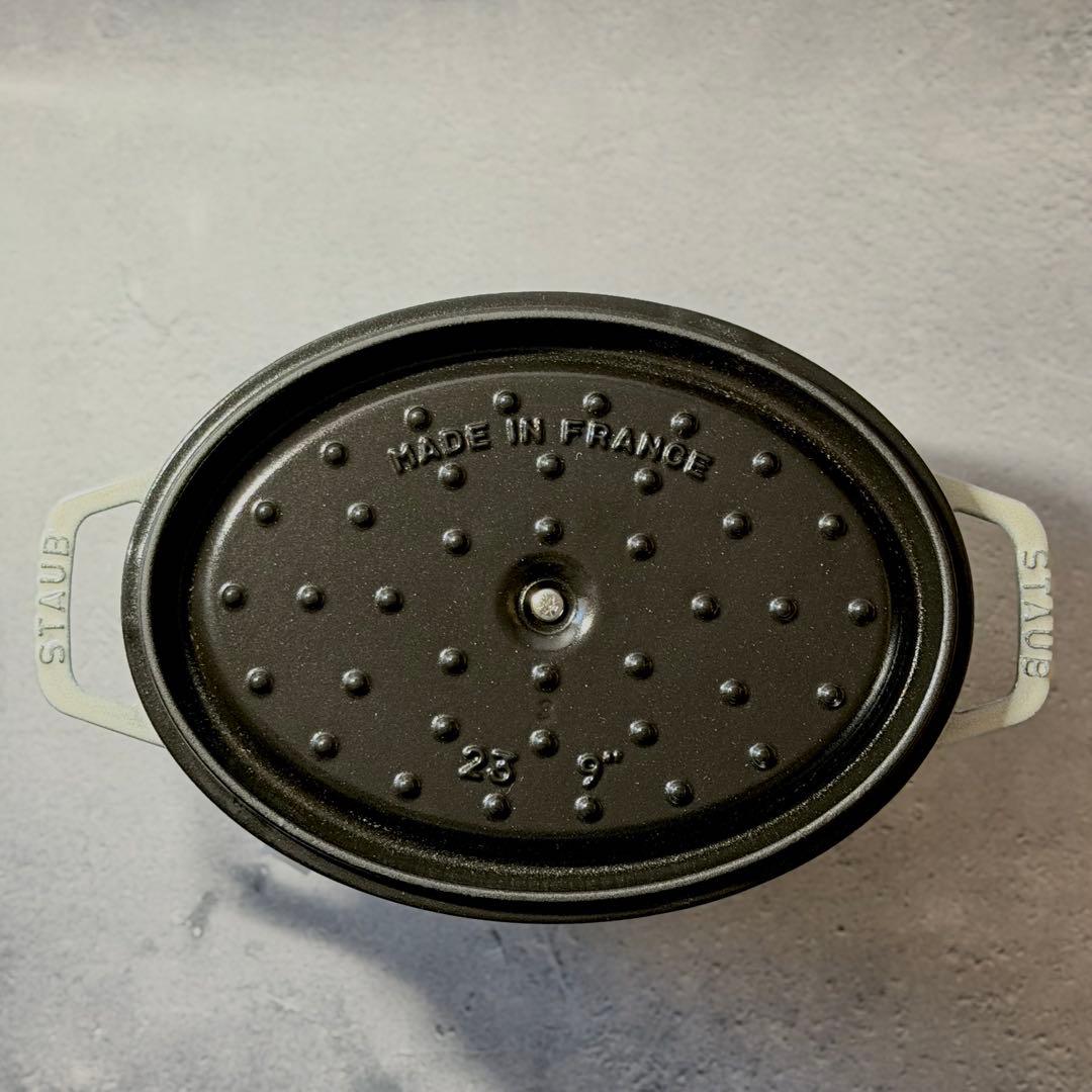 ストウブ　ピコ・ココット 23 cm, オーバル, カンパーニュ, 鋳鉄