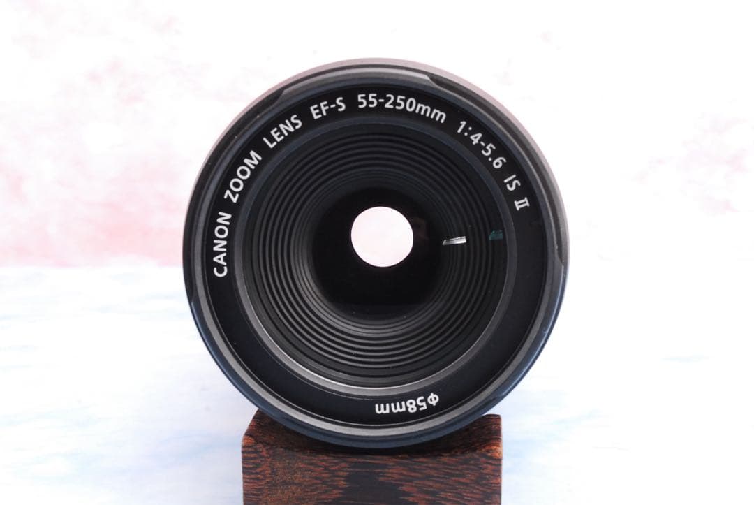 Canon EF-S 55-250mm f4-5.6 IS Ⅱ☆実用品❣️
