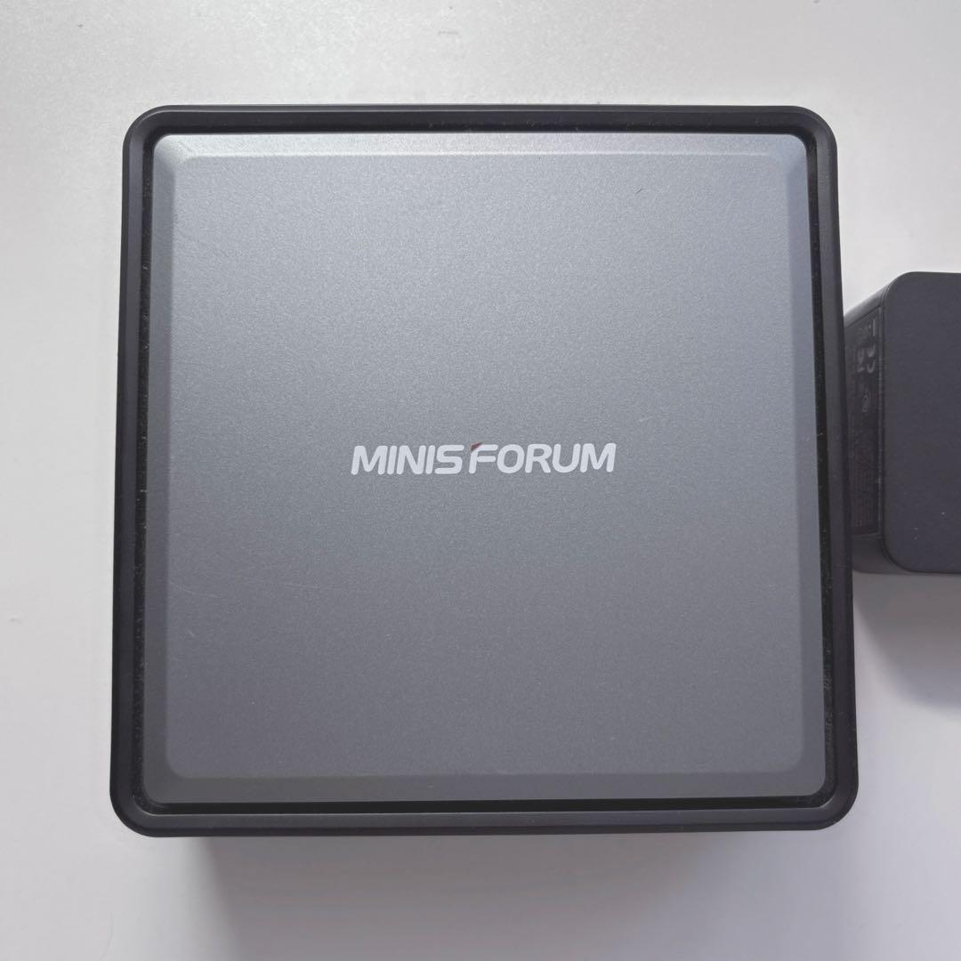 ミニPC MINIS FORUM EliteMini HM50