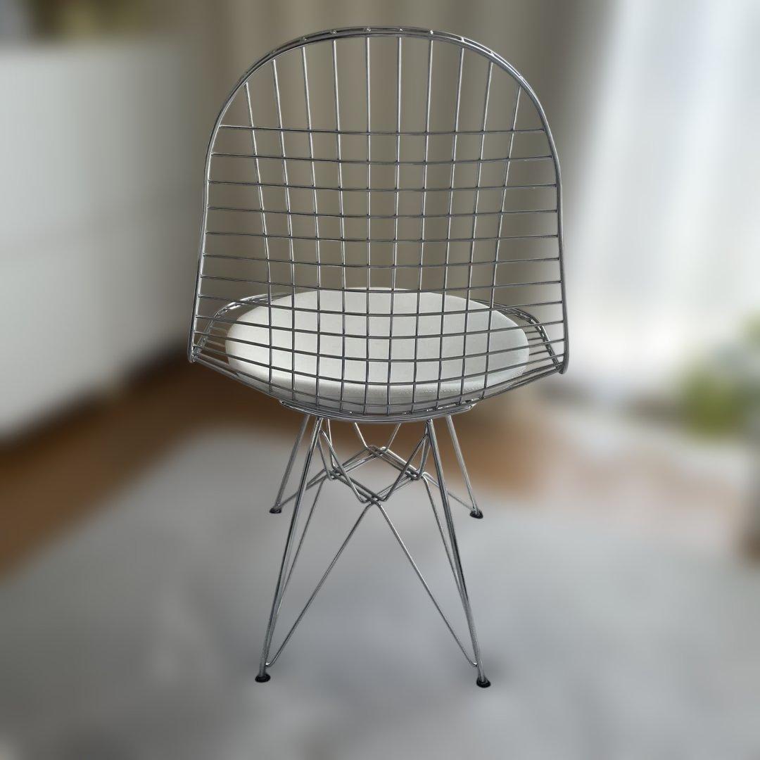 シェルチェア　DKR　シートパッド白　ワイヤーチェア　イームズ　リプロダクト品