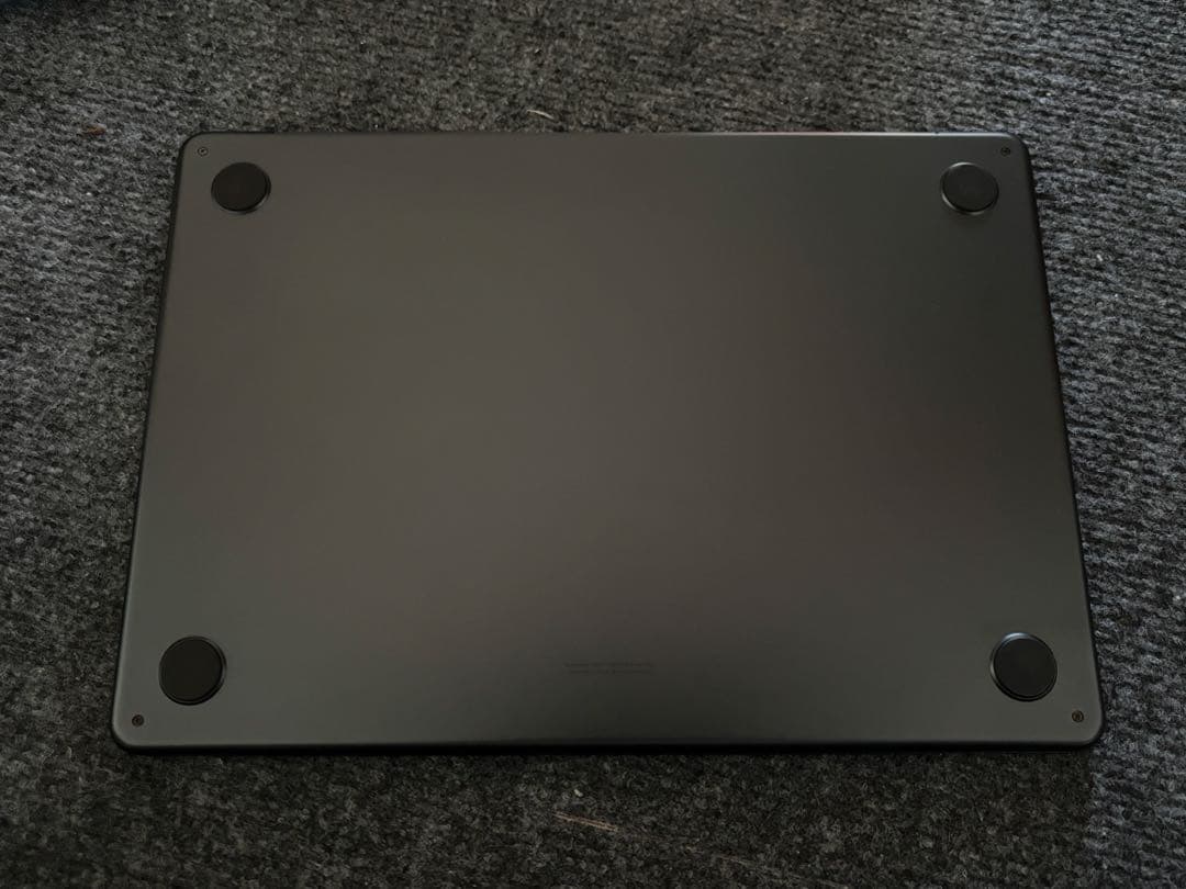 MacBook Air M3 ミッドナイト