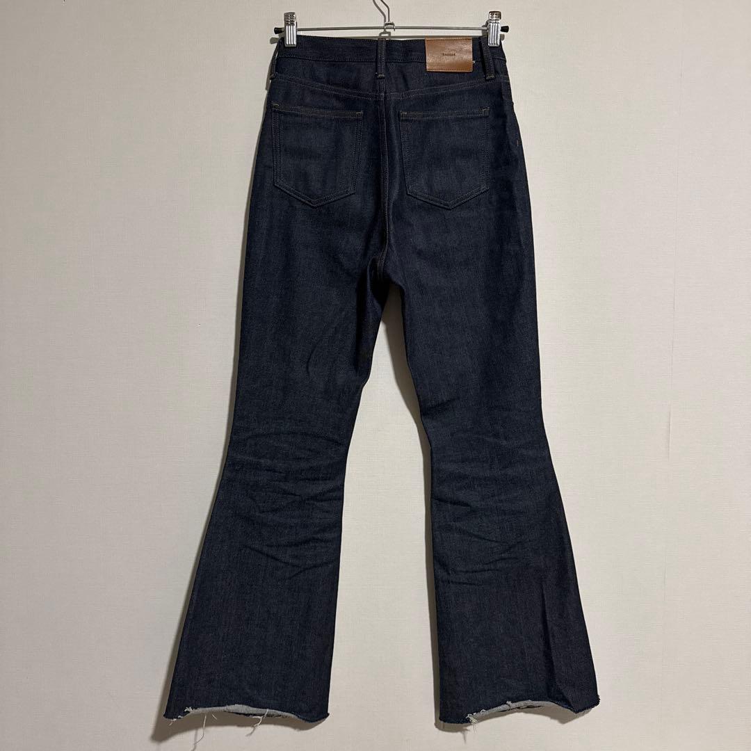 ★最終値下げ★美品★【anuans】センターシームセミフレアデニム