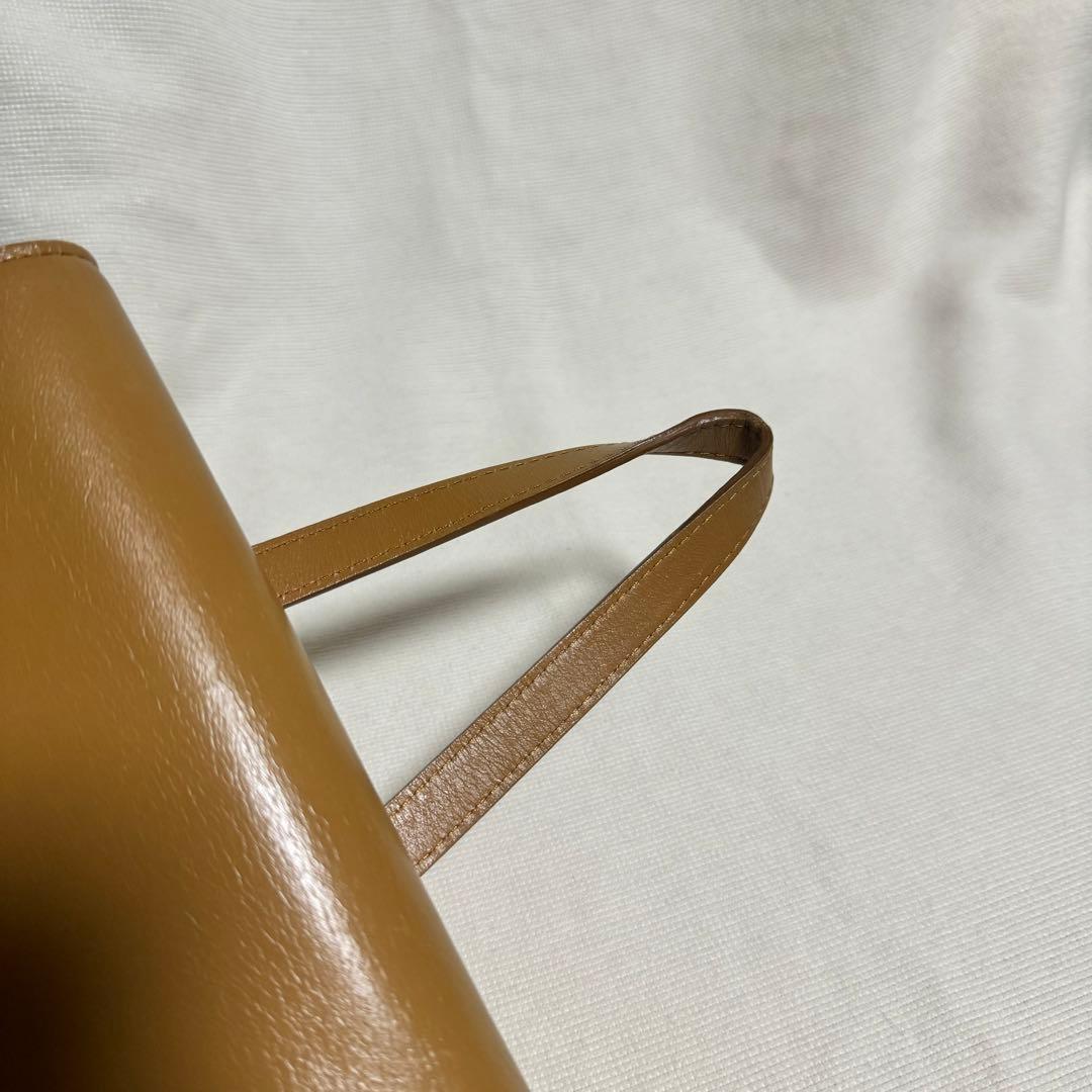 Saint Laurent イヴサンローラン レザー リュック リピート YSL