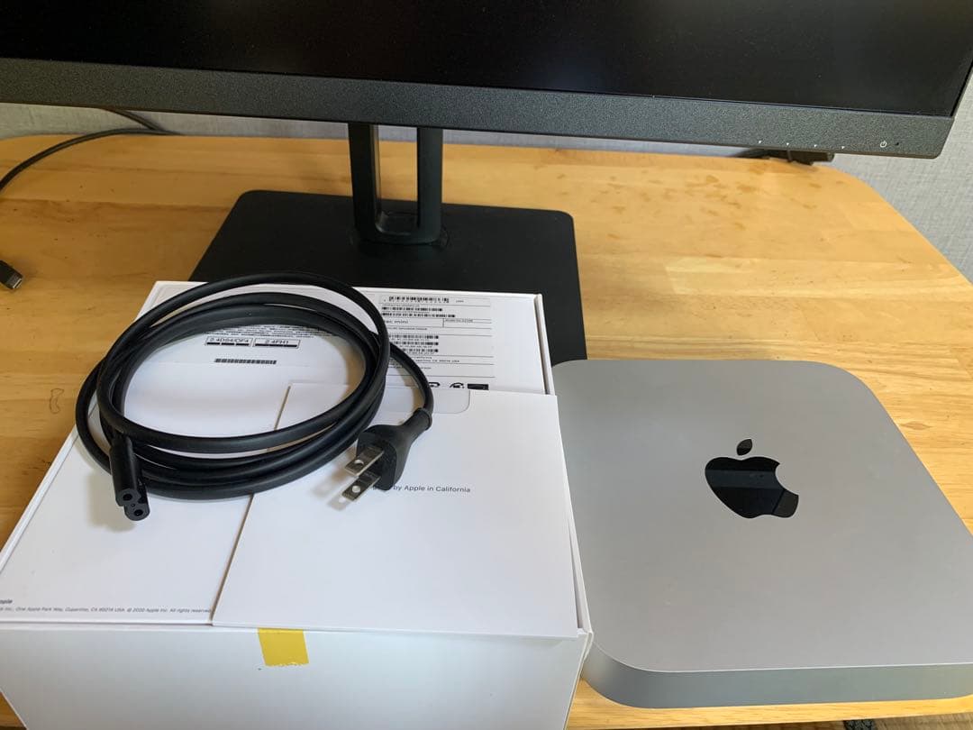 Mac mini M1 27インチ 4K USB-C ワイドスクリーン モニター