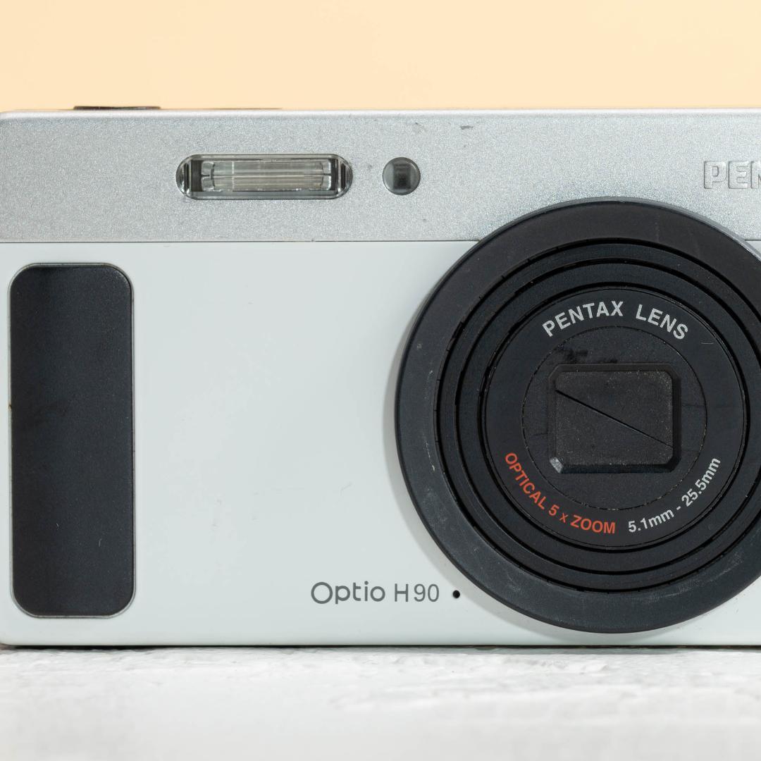 【可愛いすぎるコンデジ】PENTAX optio H90 ホワイト×シルバー
