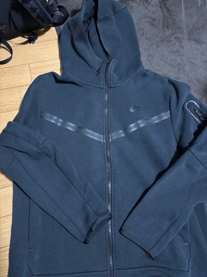 Nike テックフリース　上下