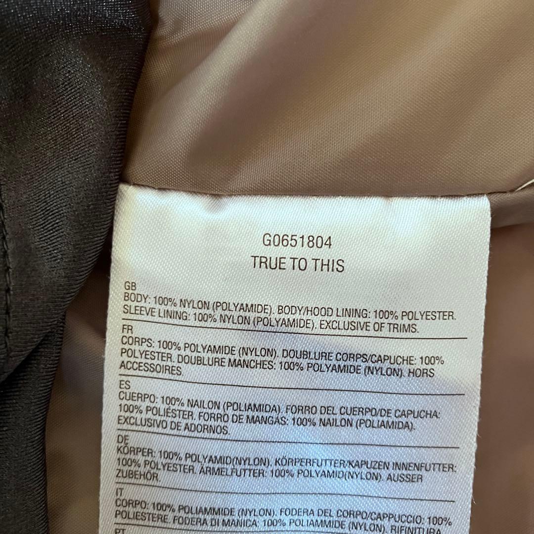 #4i✨VOLCOM ゴアテックス✨スノボウェア ジャケット メンズM 白