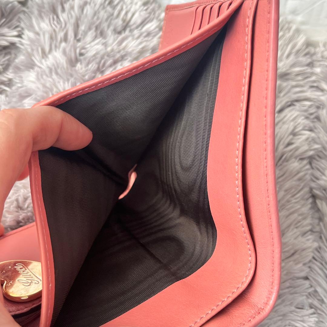 美品✨GUCCI 折り財布　GGキャンバス ラブリーハート　ピンクベージュ