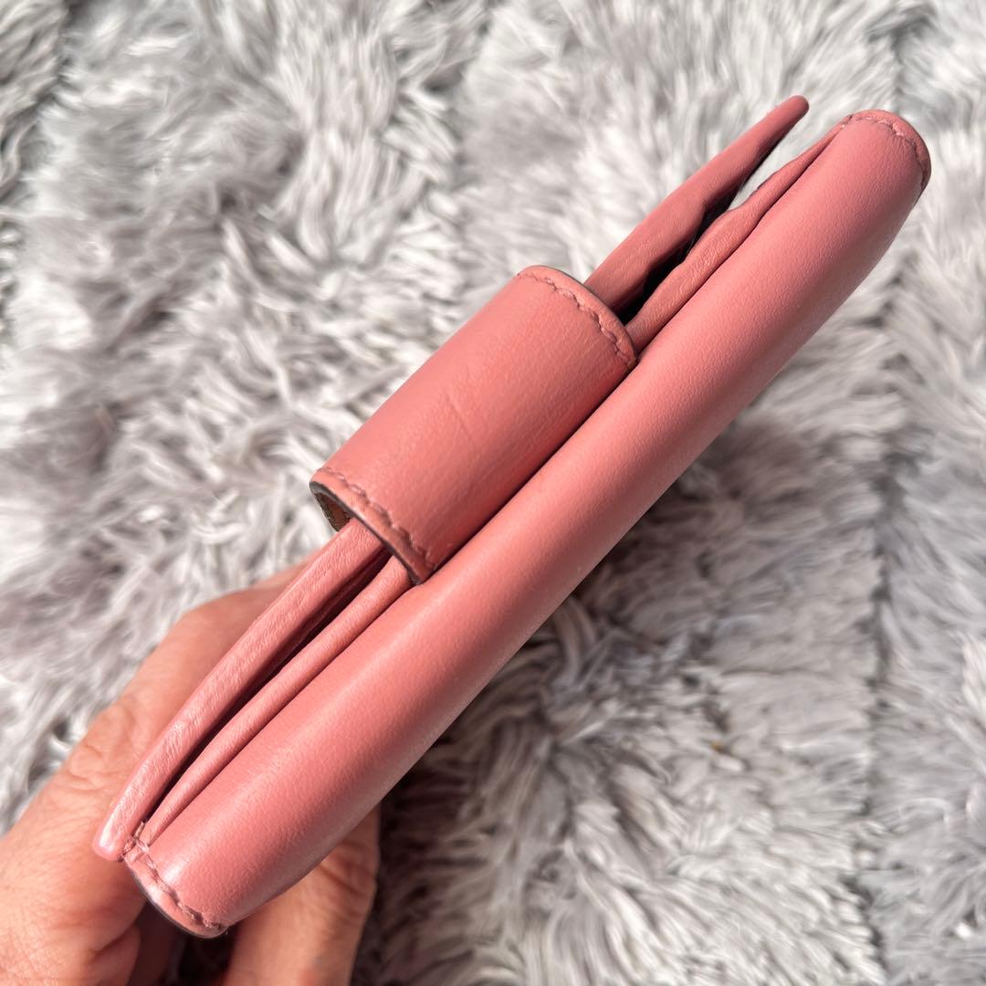 美品✨GUCCI 折り財布　GGキャンバス ラブリーハート　ピンクベージュ