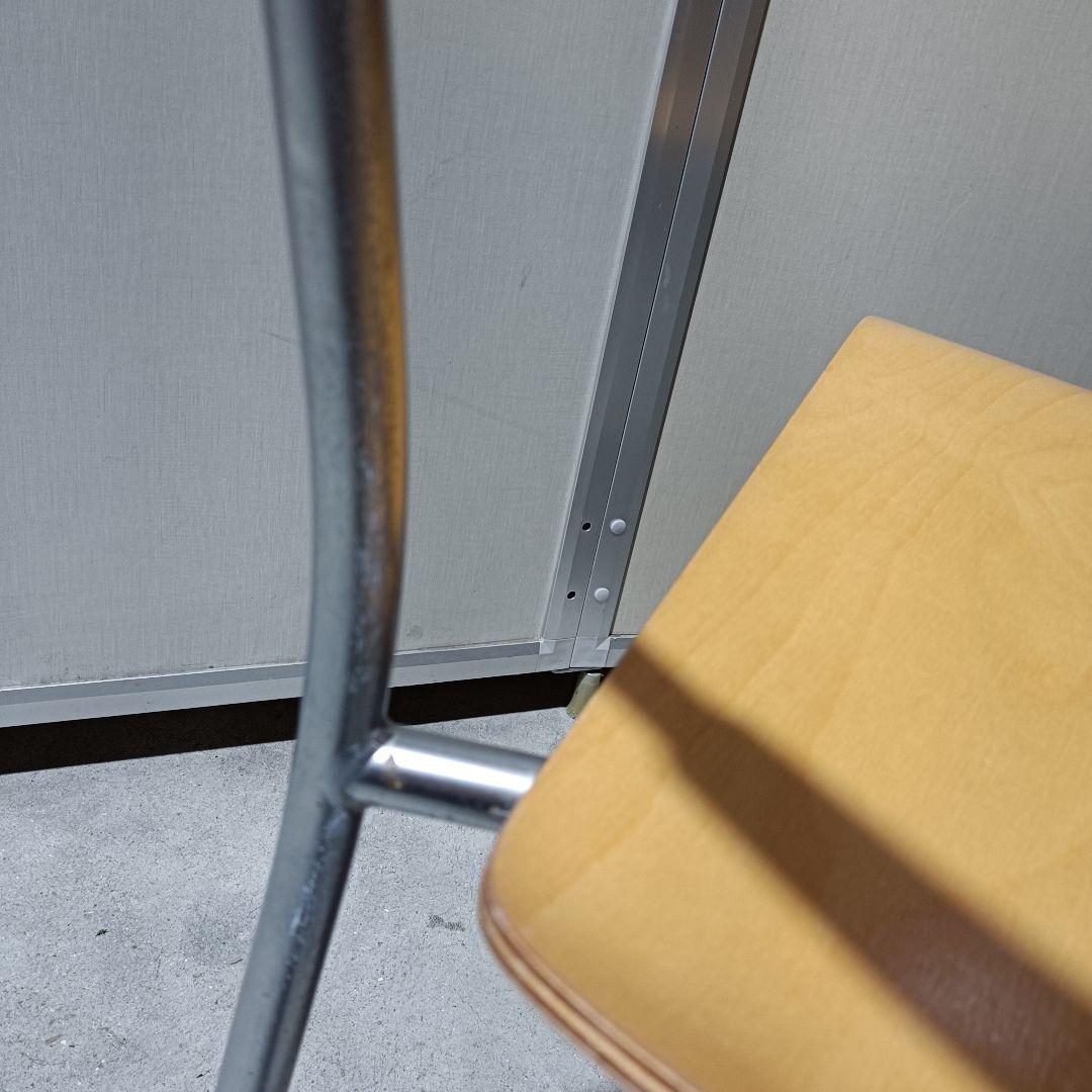 m102401fk フリッツ・ハンセン ヴィコ・ソロ チェア 2脚