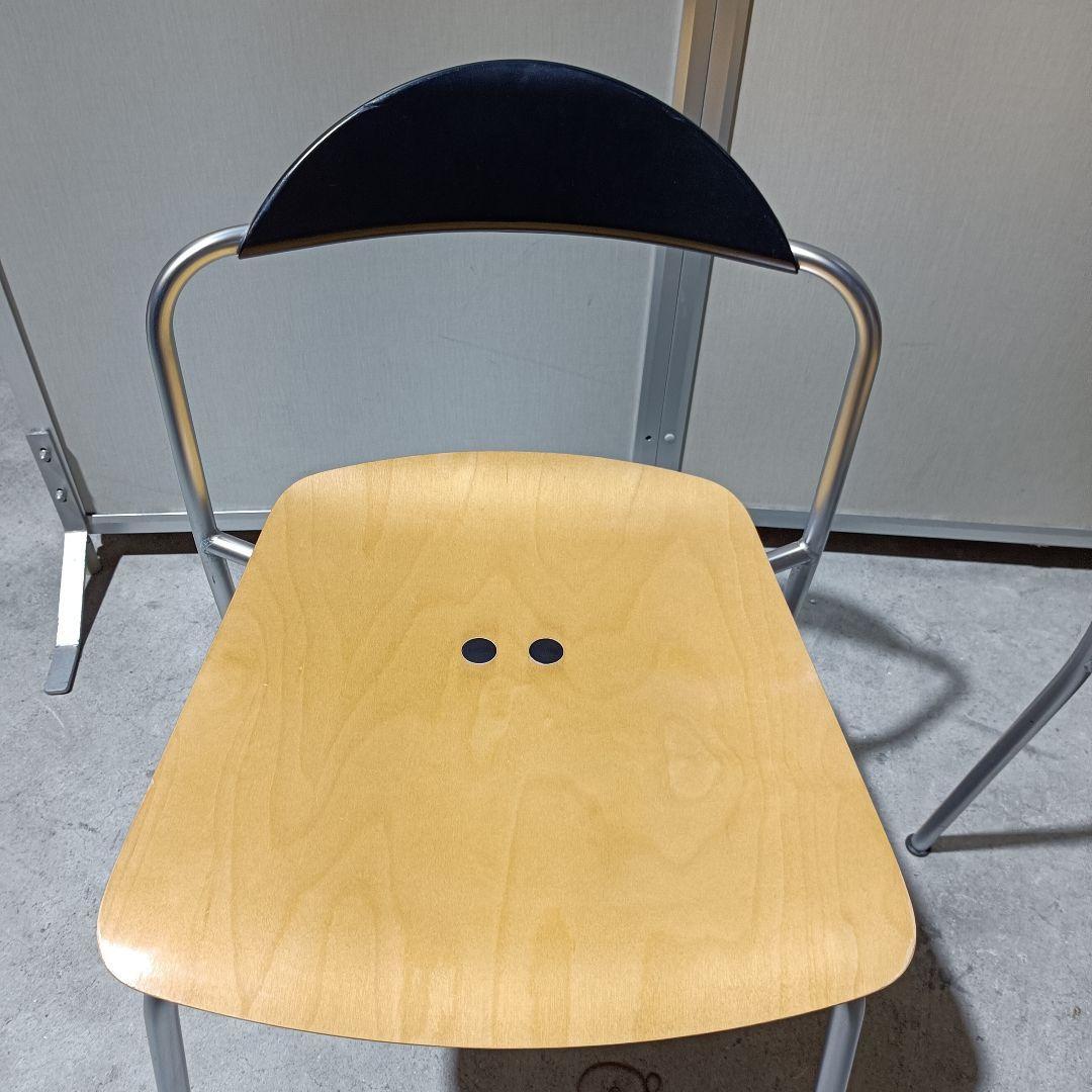 m102401fk フリッツ・ハンセン ヴィコ・ソロ チェア 2脚