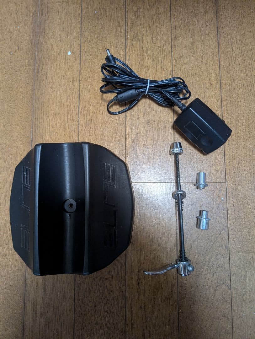 Elite Suito トレーニングローラー