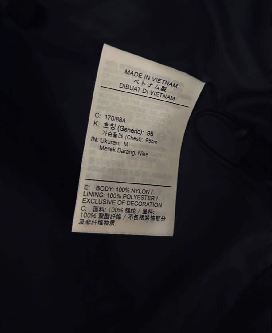 NIKE フラワー柄 フード付きジャケット