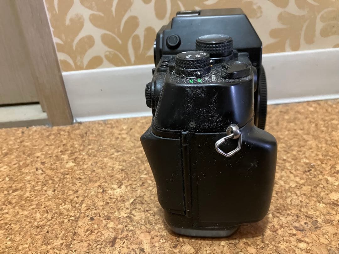 【貴重な後期型・極美品・返品保証】コンタックスAX CONTAX AX