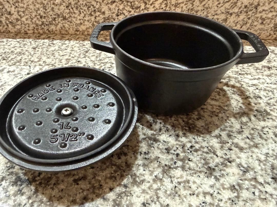 k*6様 ストウブ鍋　14センチ　未使用