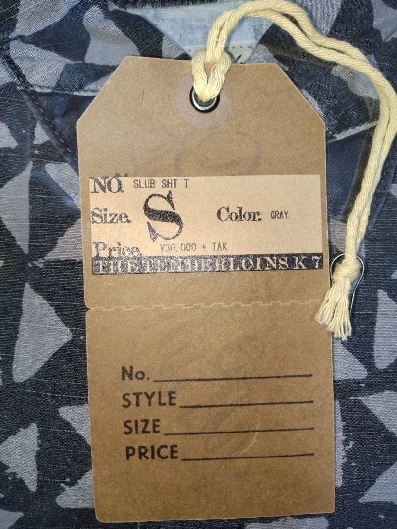 テンダーロイン　トライアングルシャツ