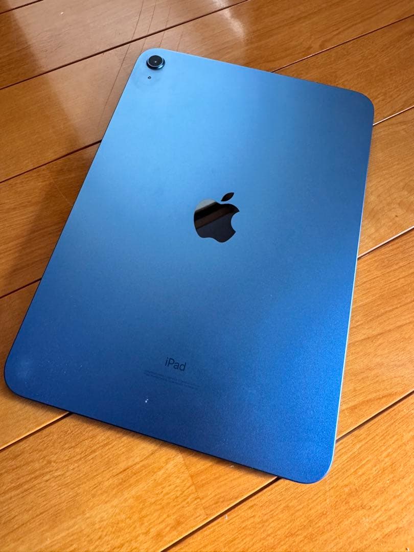 iPad 第10世代 Wi-Fi64GB ブルー（ケース付き）