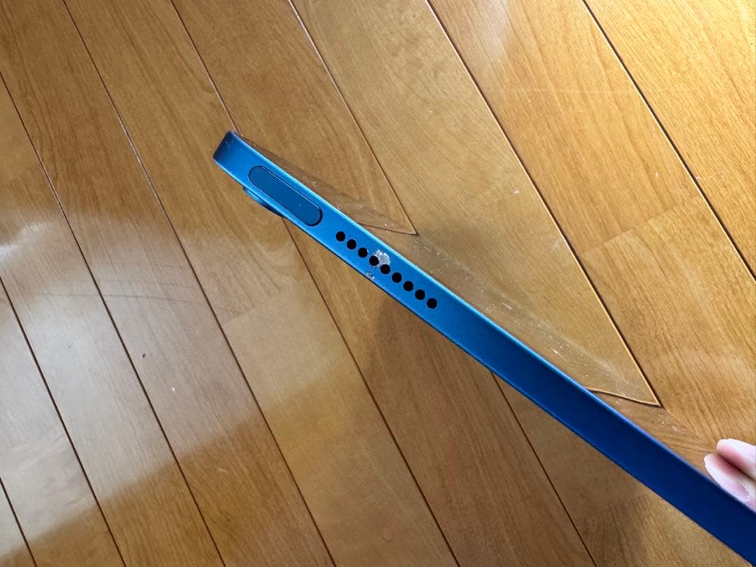 iPad 第10世代 Wi-Fi64GB ブルー（ケース付き）