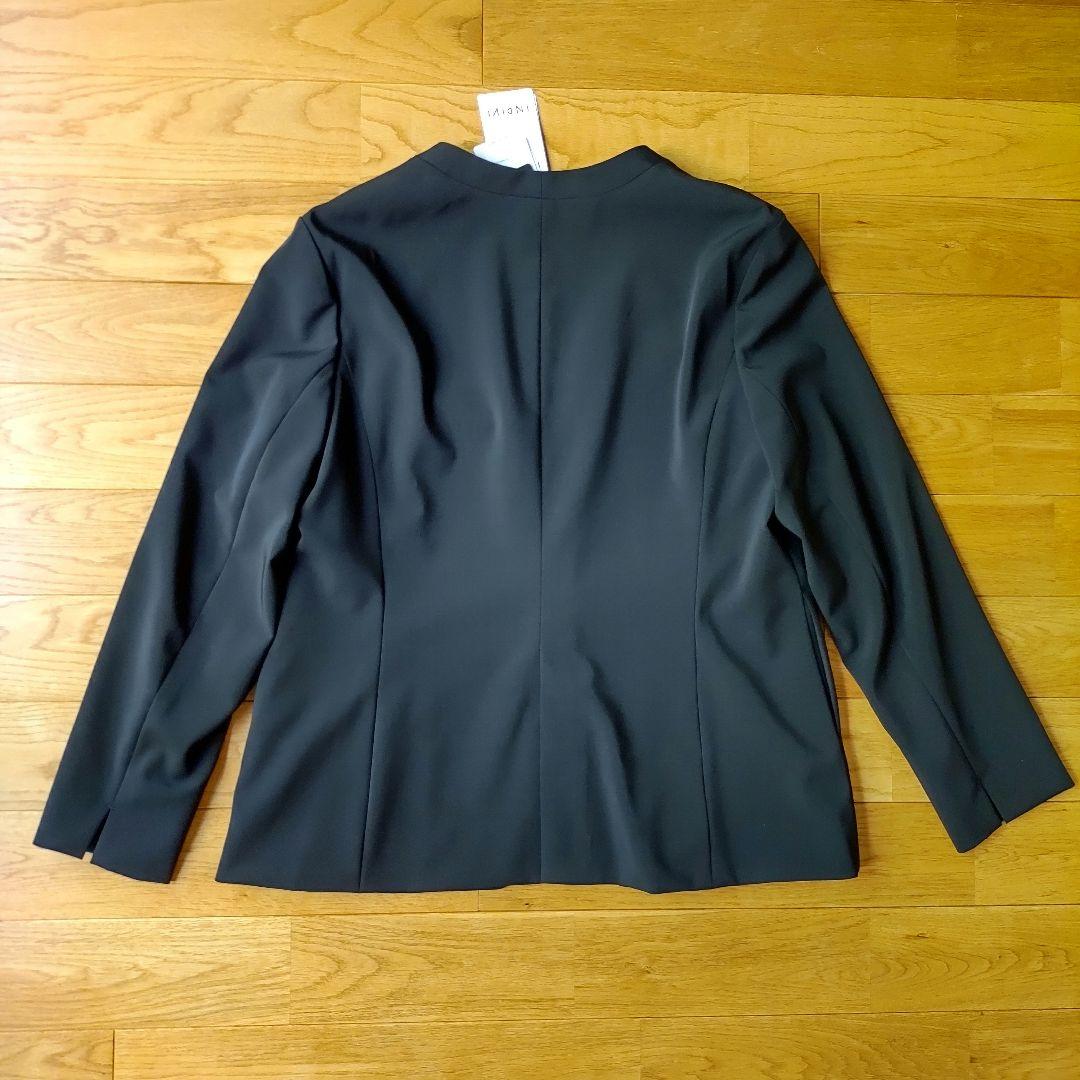 【新品】INDIVI　スーツ　パンツスーツ　上下セットアップ　黒　大きいサイズ