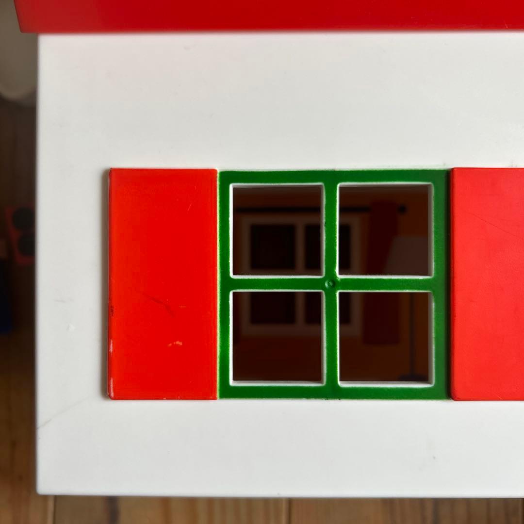 Walmar限定　廃盤品　ミッフィーの家とフィギュアセット