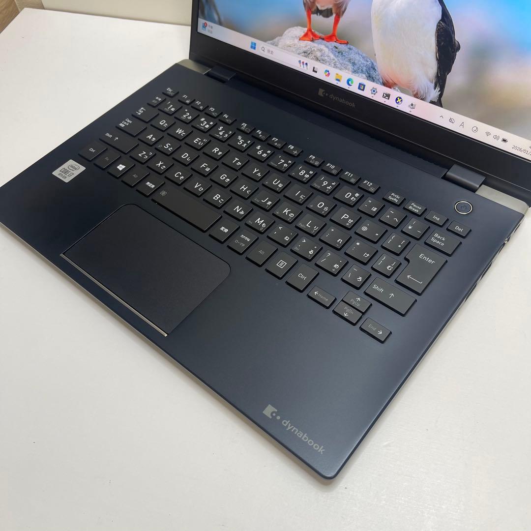 東芝 Dynabook G83/FR i7-10510U 16GB SSD256