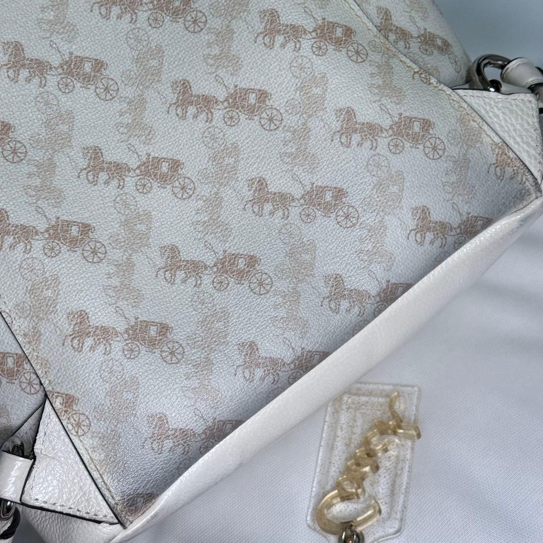 coach キーホルダー付きリュック